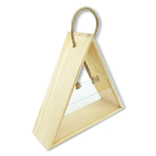 Pine Wood Triangle Basket - Dimension (L*W*H): 12X12X15 Inch (In)