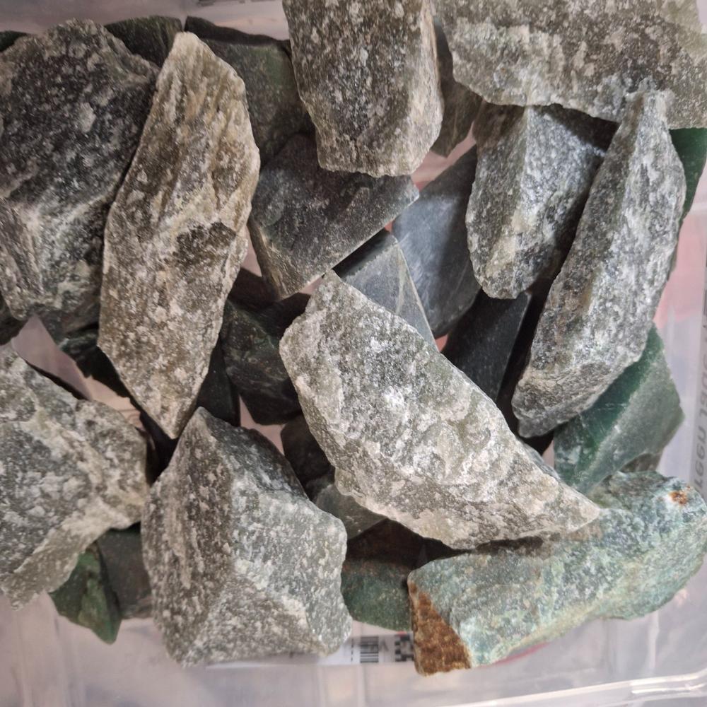 Green Jade Raw Stone