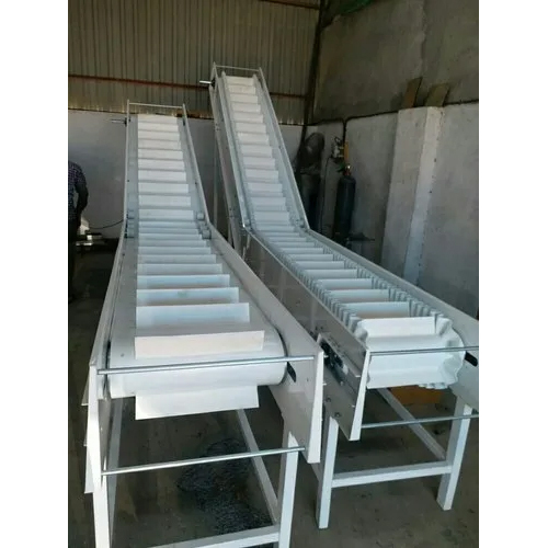 पीवीसी साइडवॉल क्लीटेड कन्वेयर बेल्ट्स