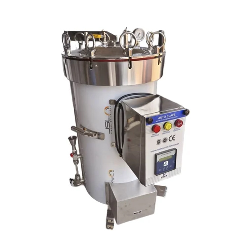 Vertical Autoclave Knob Locking
