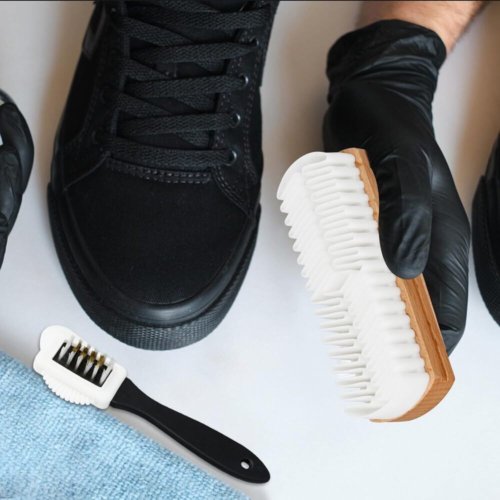 Shoe Cleaner with Brass bristle