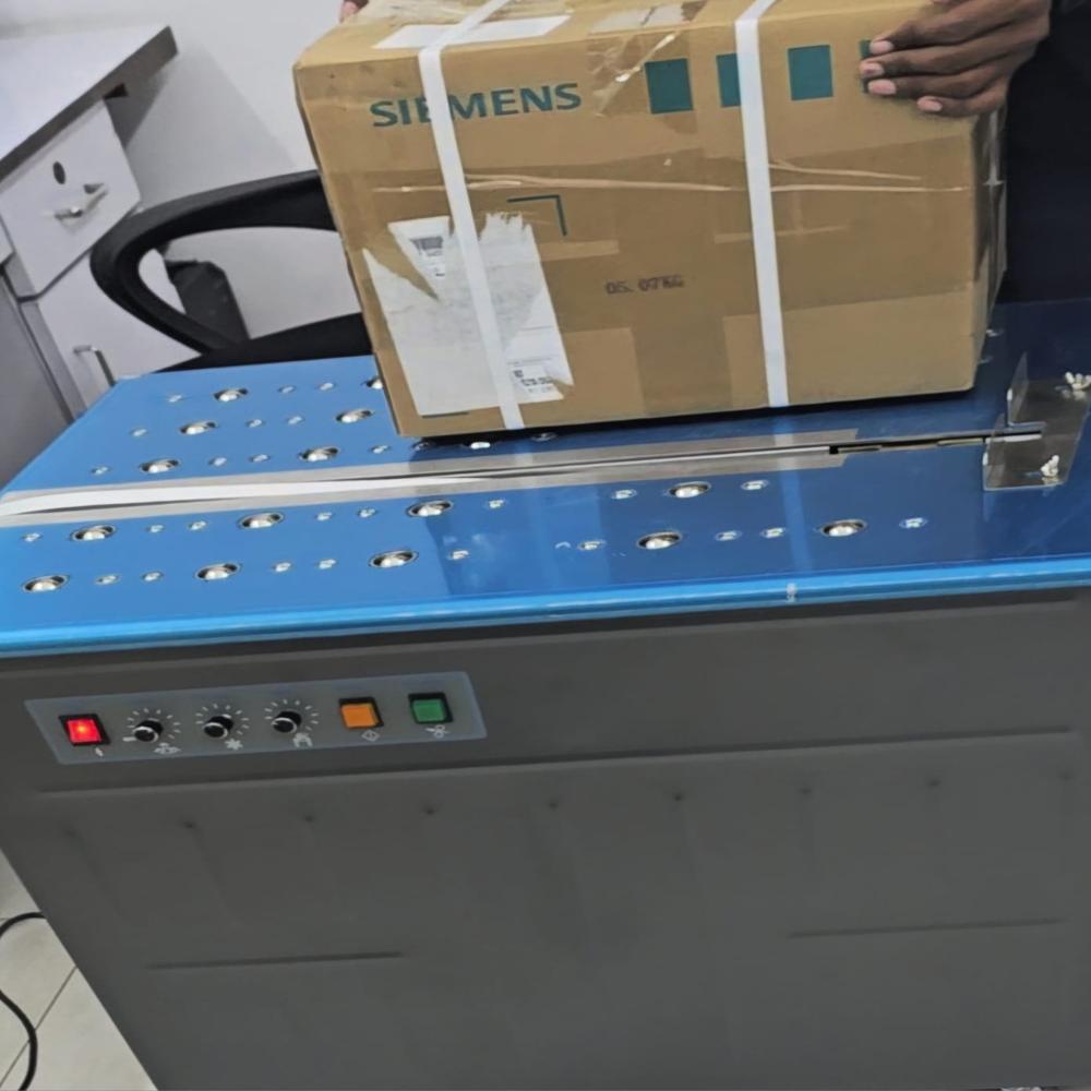 Box Strapping Machine - Automatic Grade: Semi-automatic