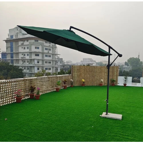 Side Pole Pool Umbrella - Color: Green