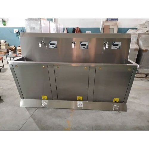 Surgical Scrub Sink Station