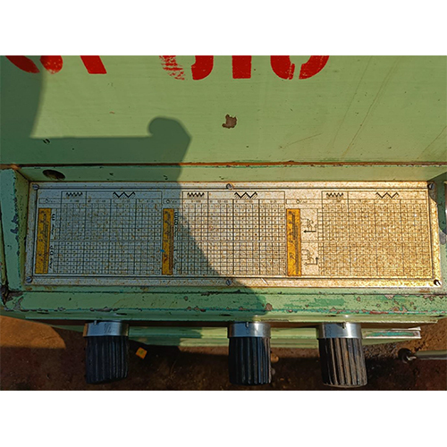 Bulgaria Lathe Machine - Automatic Grade: Automatic