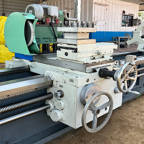 CWA61100 Heavy Duty Lathe Machine