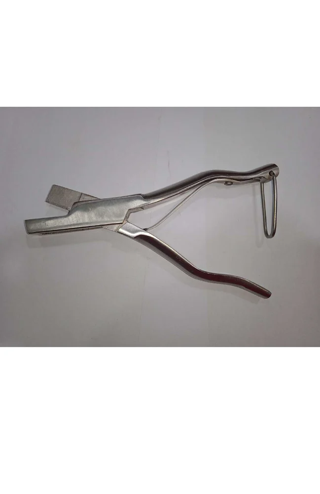 Ear Notcher - 6