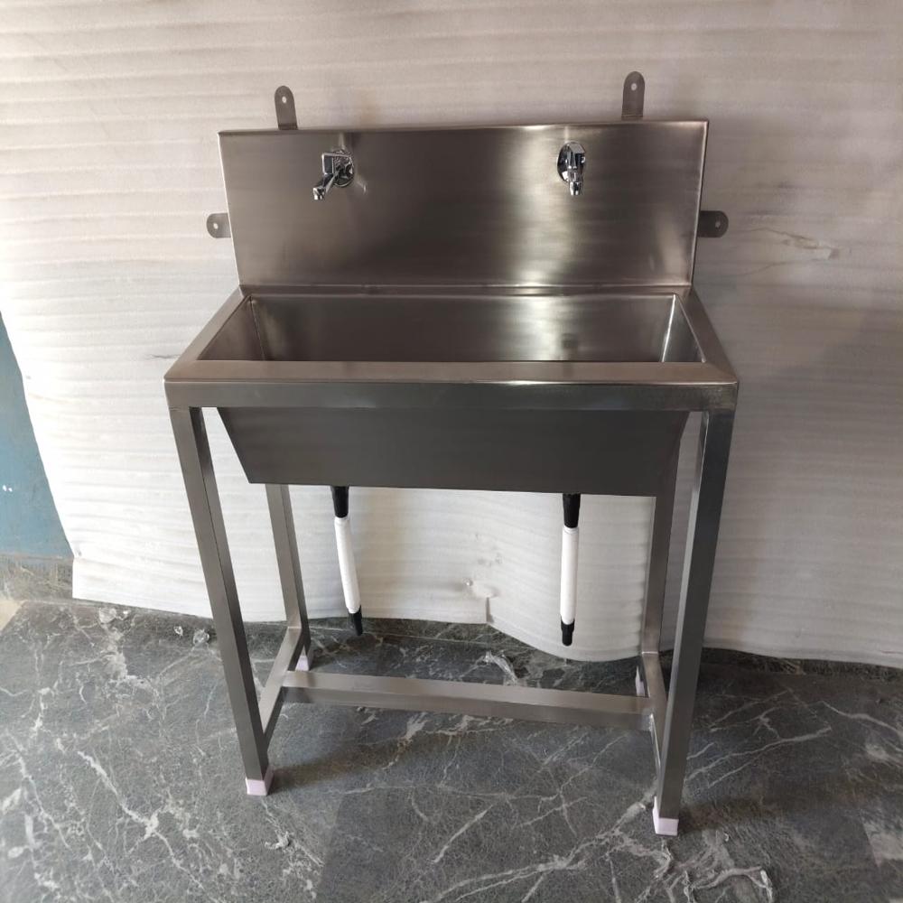 public place drinking waterbooth