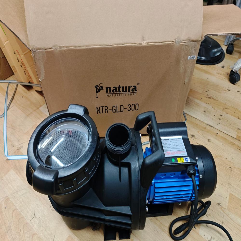 Commercial Swimming Pool Pumps - Color: Blue