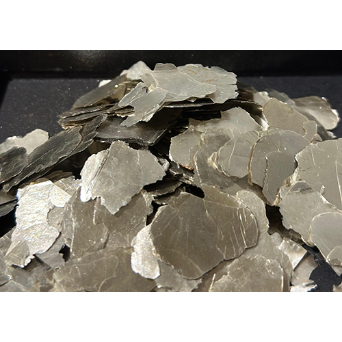 Calcined Mica Flakes - Oil Absorption: Low