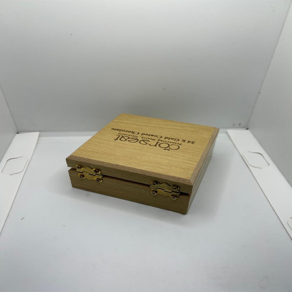 4 cavity chocolate box