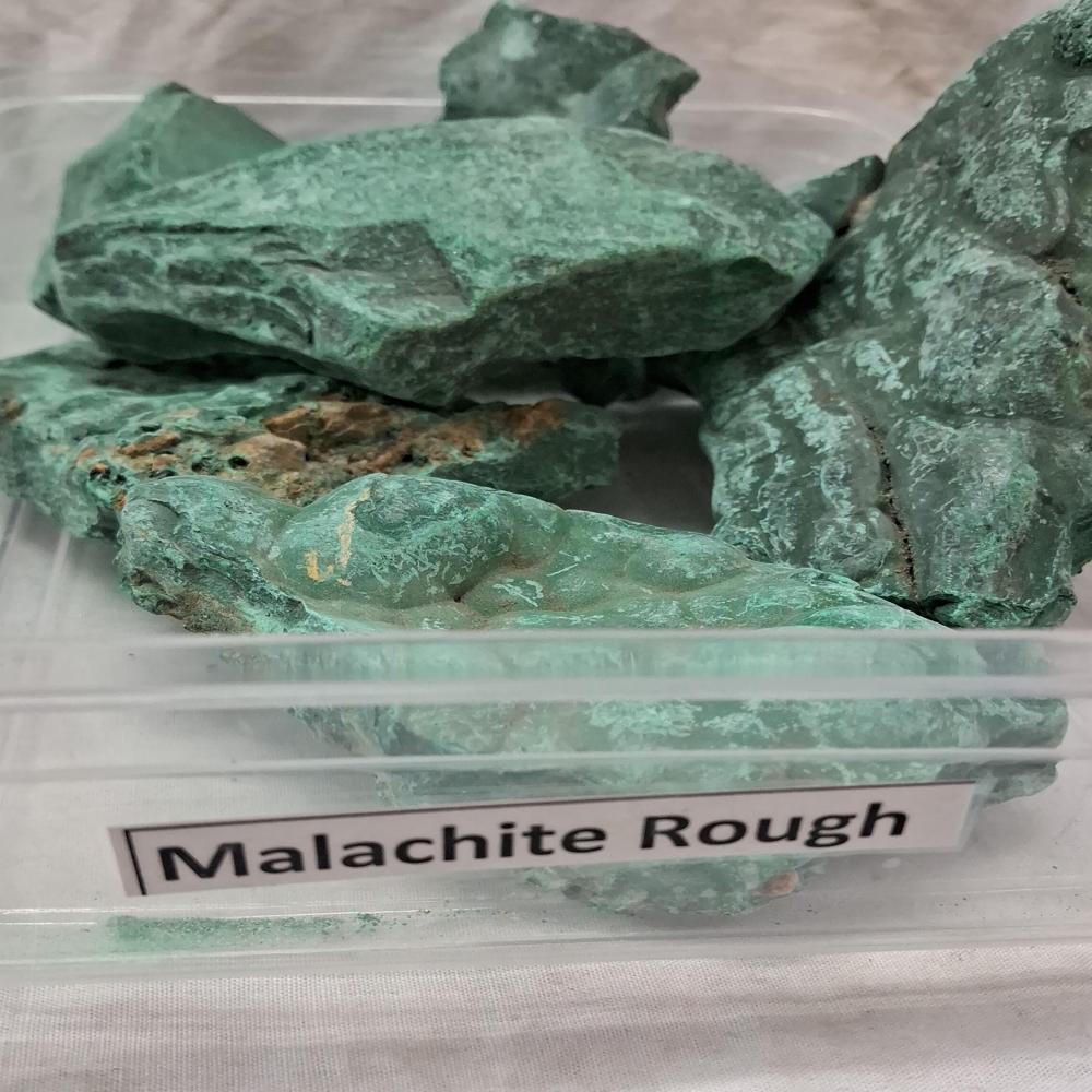 Malachite Raw Stone - Color: Green