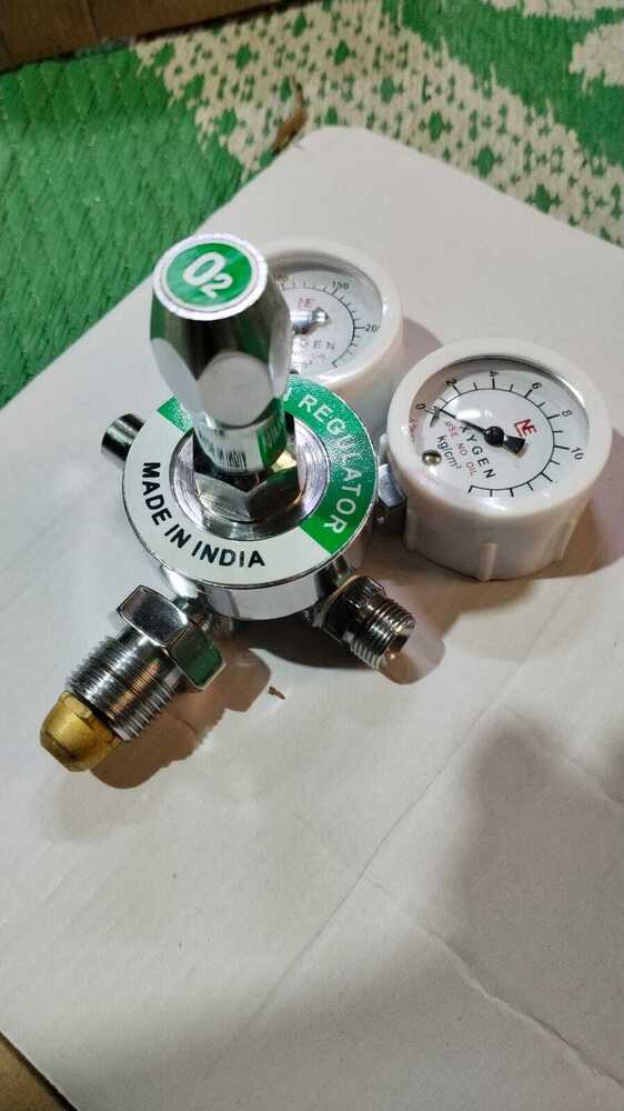 Double Gauge Mox Regulator - Application: Hospital
