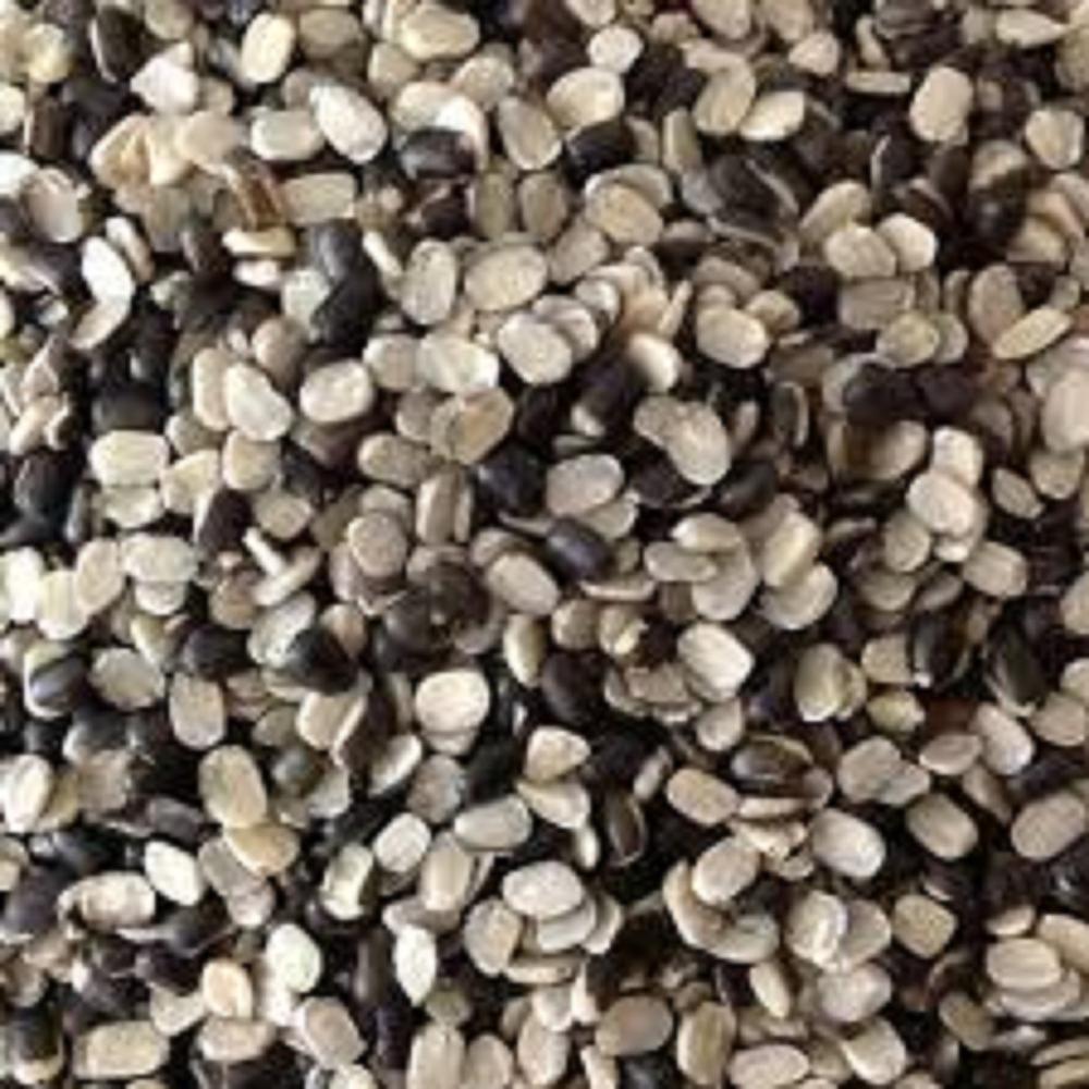 Urad dal (black gram split)