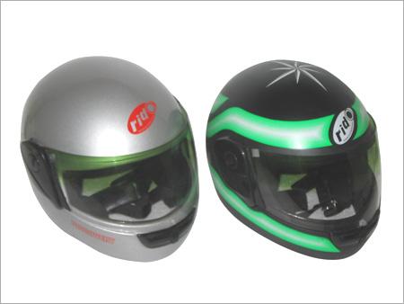 हेलमेट्स