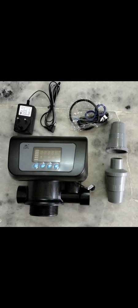 Automatic Multiport Valve - Color: Black
