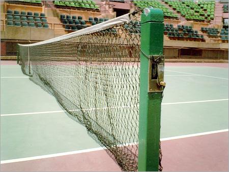 लॉन टेनिस पोल