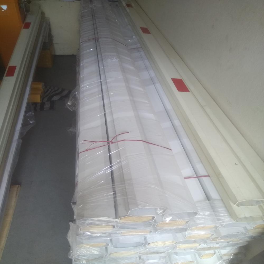 boom barrier arm