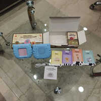 Flash Card Education Device - Color: Multicolor