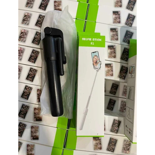 R1 Selfie Stick - Bluetooth Version: Yes
