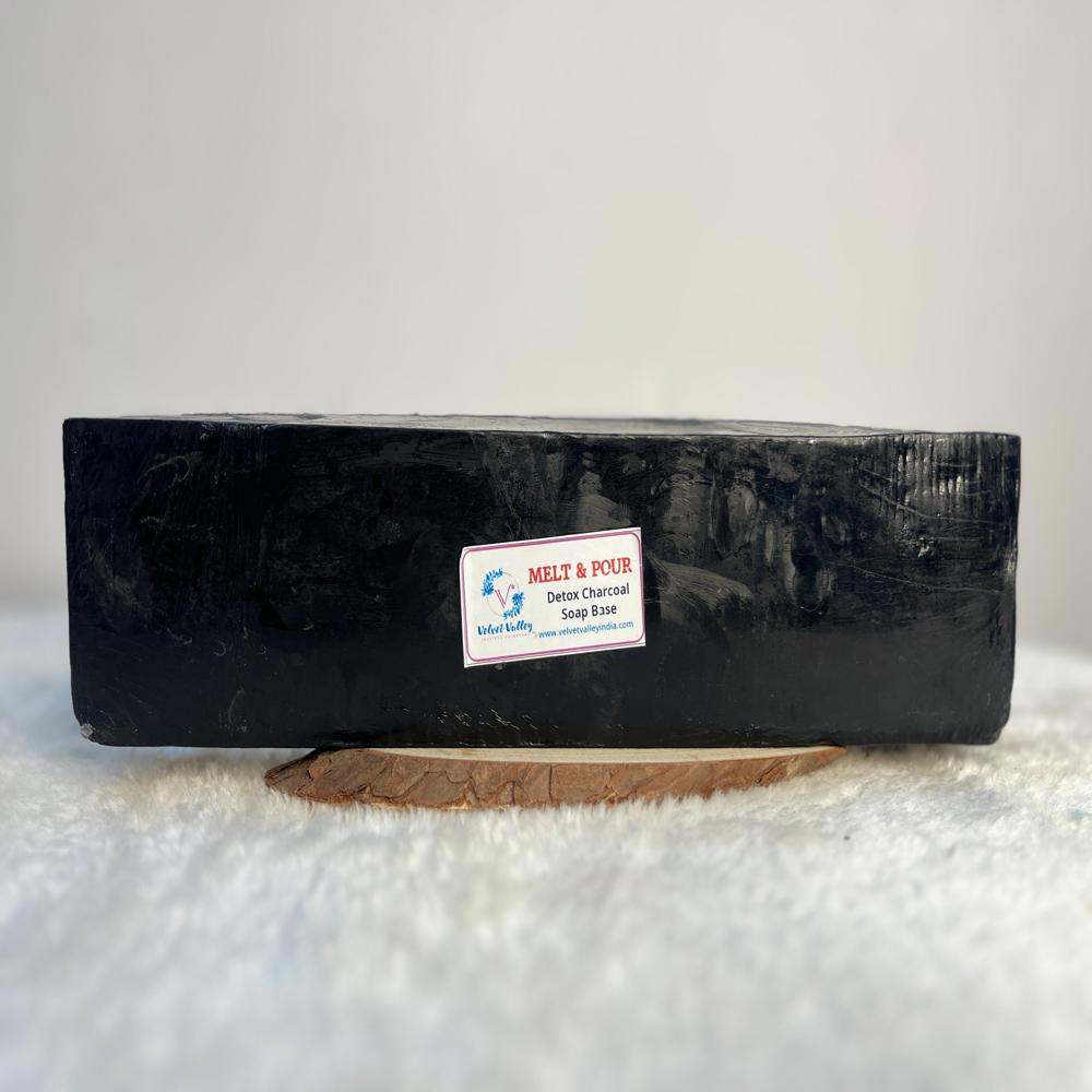 Detox charcoal soap base