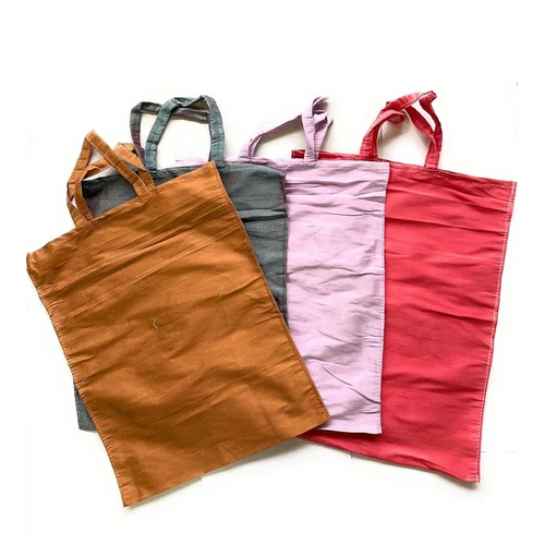 Poly Cotton Carry Bag Fabric - Attributes: Light In Weight