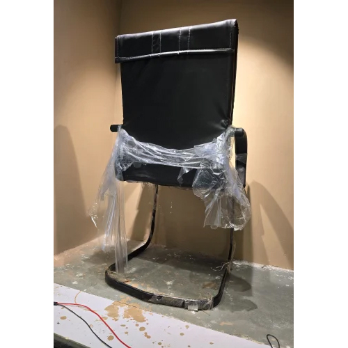 024 Capsule Pipe Visitor Chair