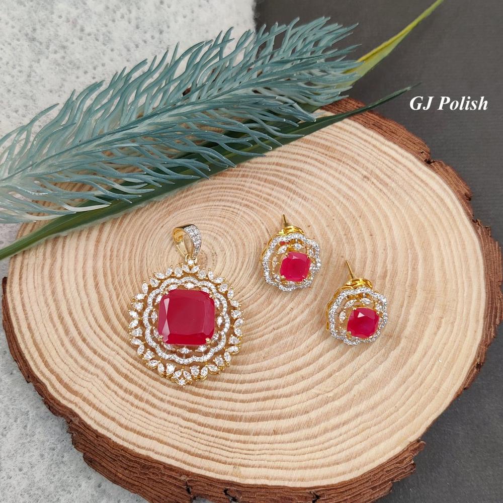 AD Pendant Set