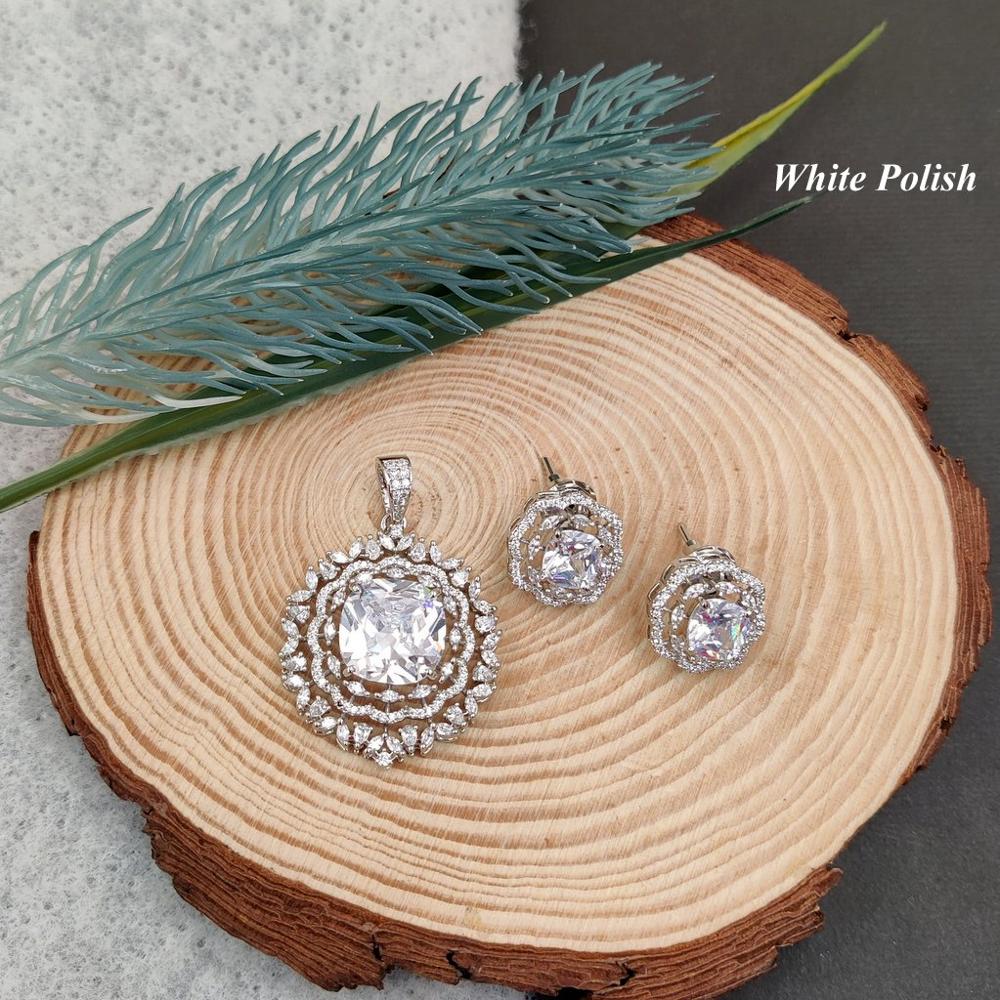 AD Pendant Set