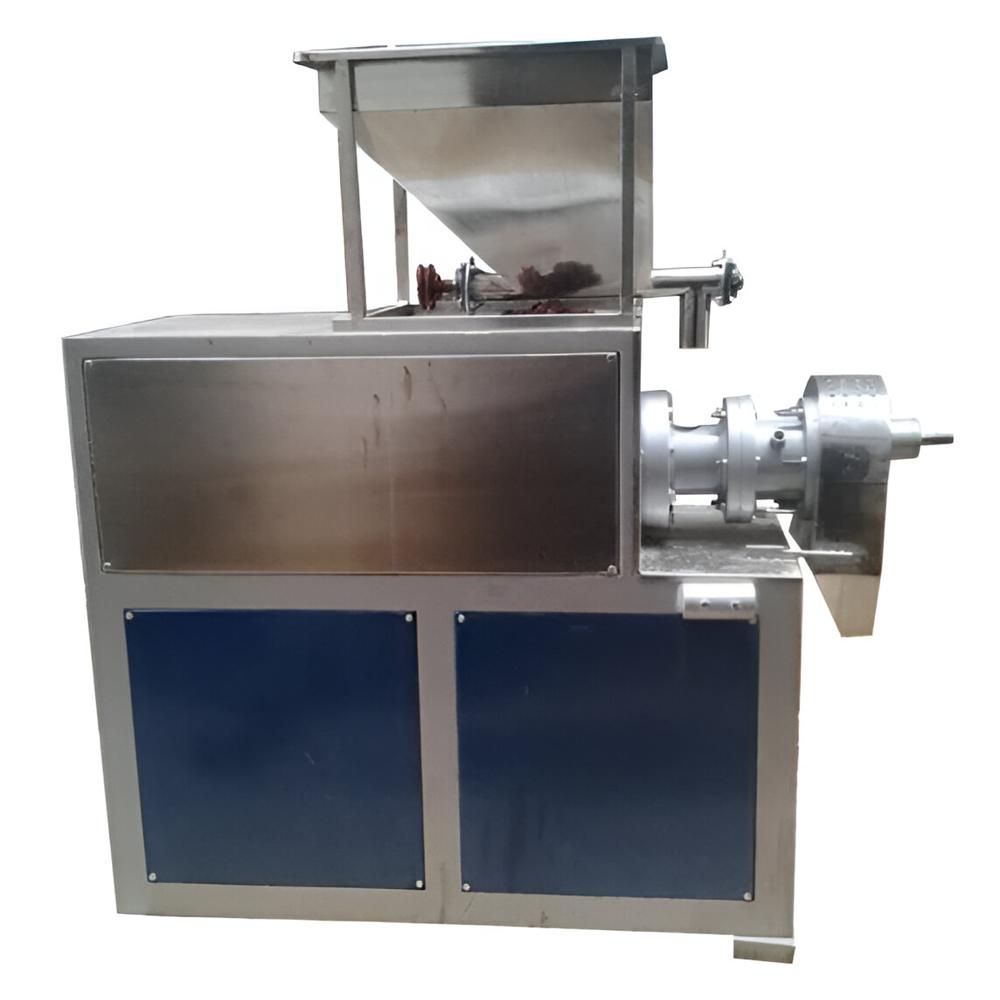Puff Making Machine - Capacity: 200-1000 Kg/day