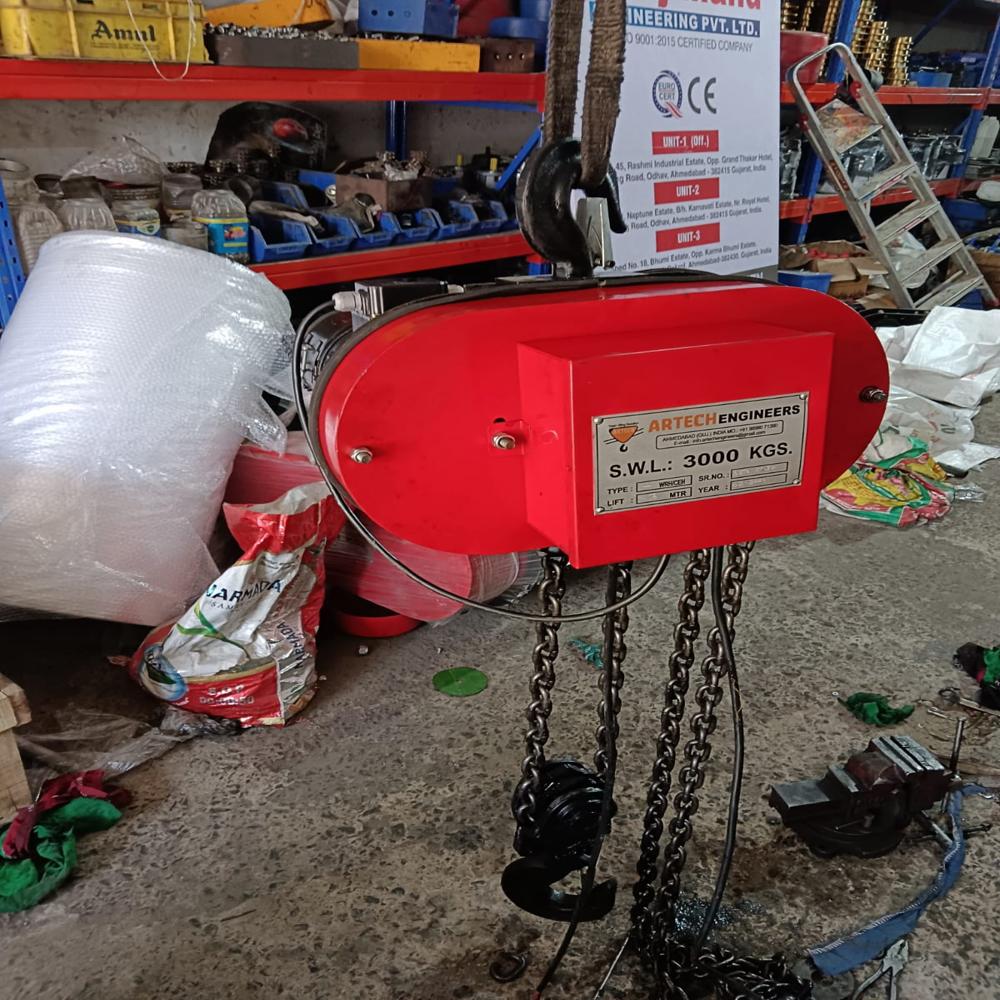 Chain Hoist - Conical Rotor Motor, 8mm Grade 80 Alloy Steel Load Chain, Precise Machined Gears | High Operational Fluency, Minimum Maintenance, Excellent Functionality