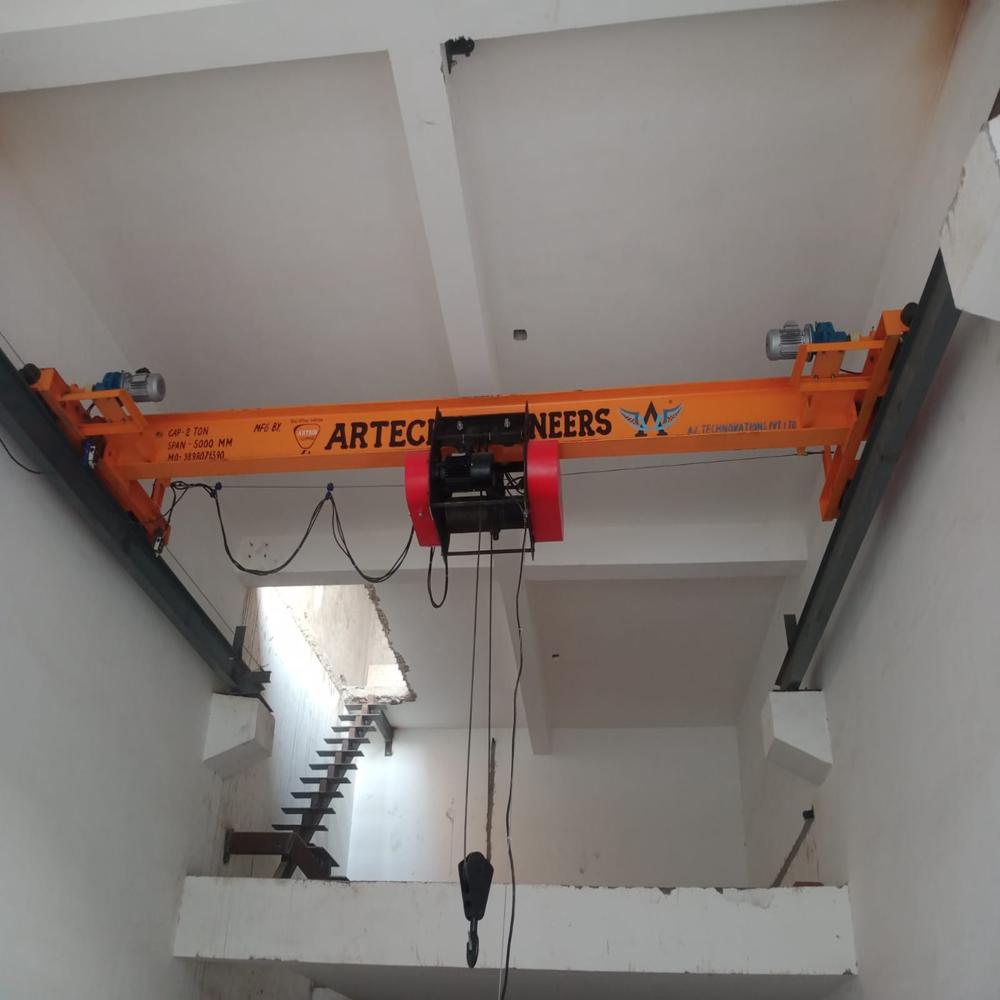 Heavy Duty Eot Cranes - Steel Construction, High Load Capacity, Versatile Lifting Solutions