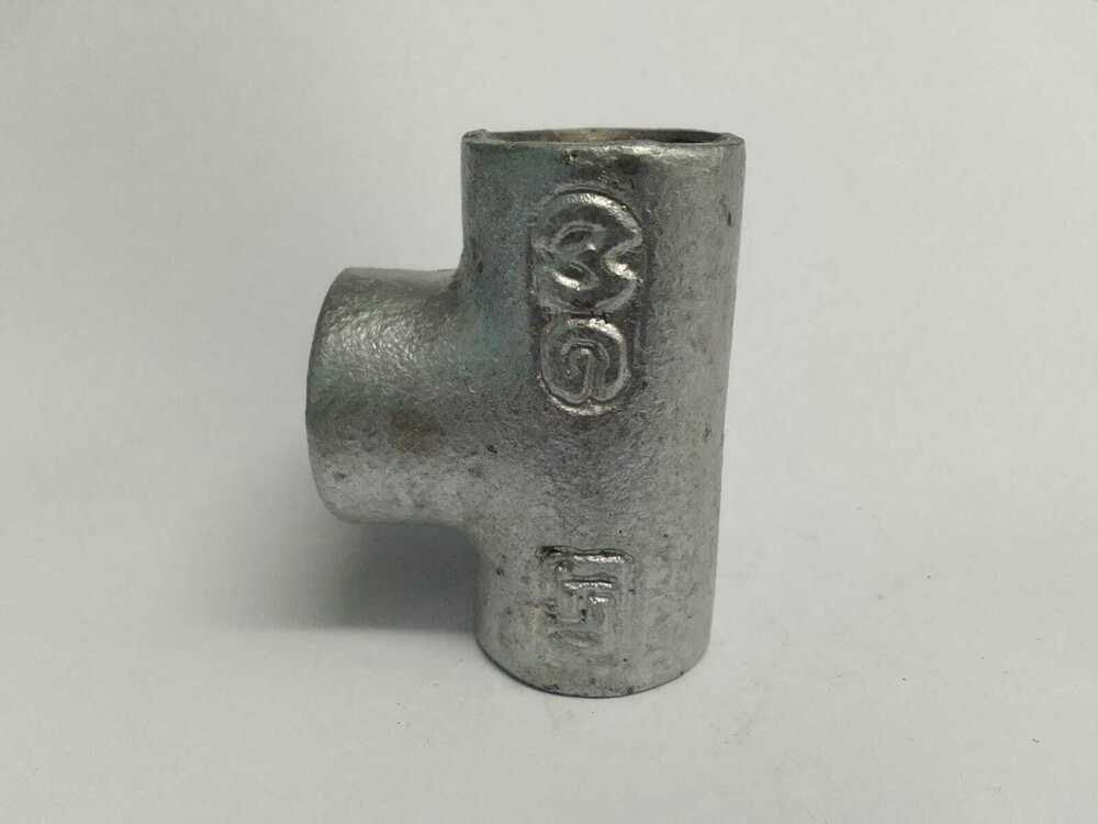 Gi Tee 1-1/2 Inch - Malleable Iron Round Shape | Isi Marked Compliant With Is:1879 Standards Ideal For Pipe Fitting Applications