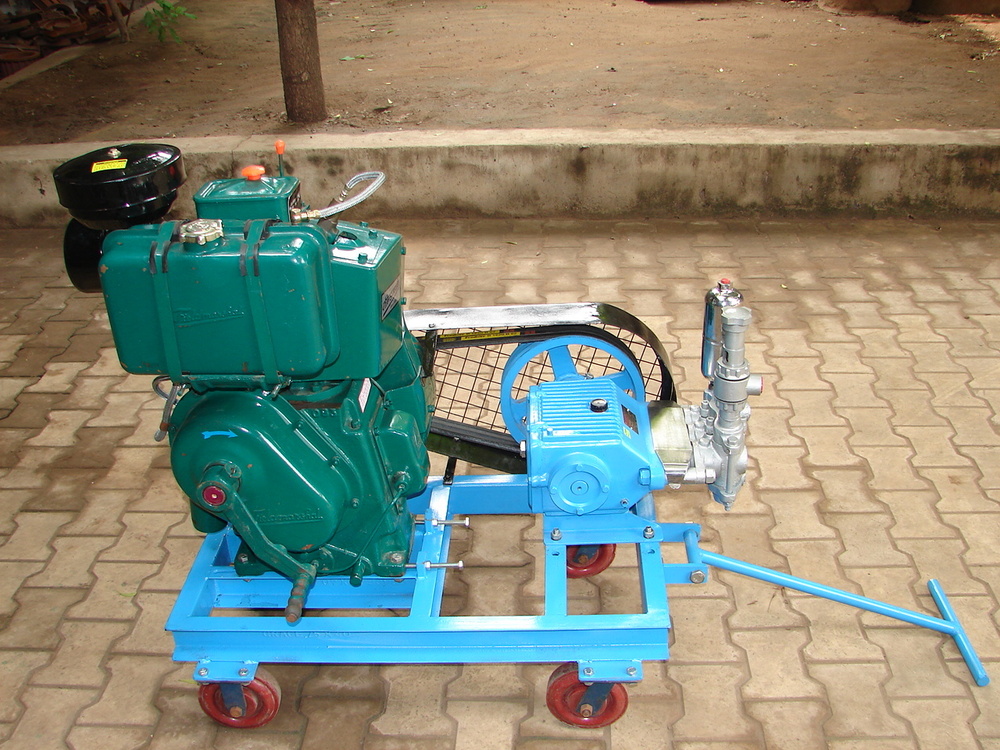 Simplex Plunger Pump - Mild Steel, Double Suction Type | High-pressure Performance, Heavy Duty Power Frame, Leak-free Operation, Easy Maintenance