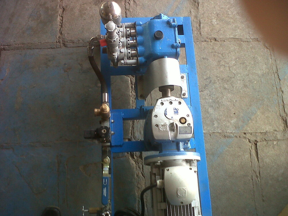 Simplex Plunger Pump - Mild Steel, Double Suction Type | High-pressure Performance, Heavy Duty Power Frame, Leak-free Operation, Easy Maintenance