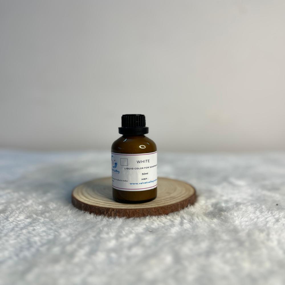 White colour liquid for soap making