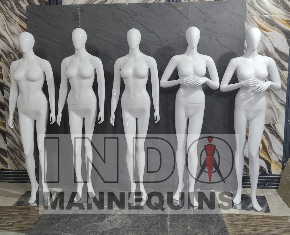 Golden Female Mannequin