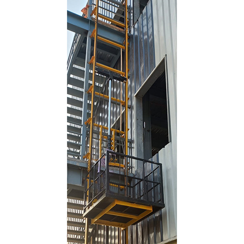 Industrial Hydraulic Goods Lift - Capacity: 1-3 Ton