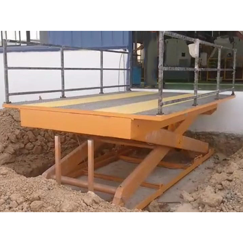 Industrial Hydraulic Scissor Lift - Capacity: 1-3 Ton
