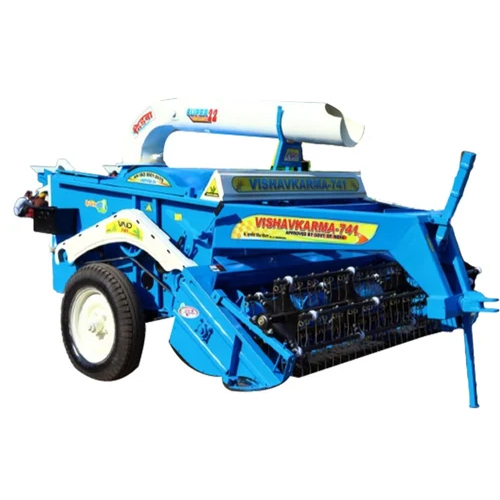 Vishwakarma-741 Straw Reaper - Capacity: 2000 Kg/Hr