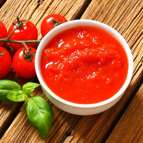 Natural Tomato Puree - Color: Red