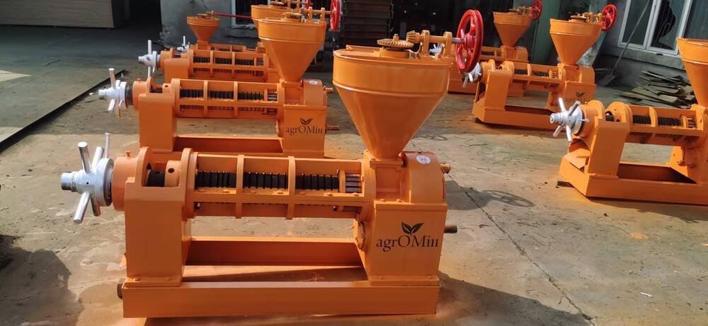 SCREW COLD PRESS OIL EXPELLER