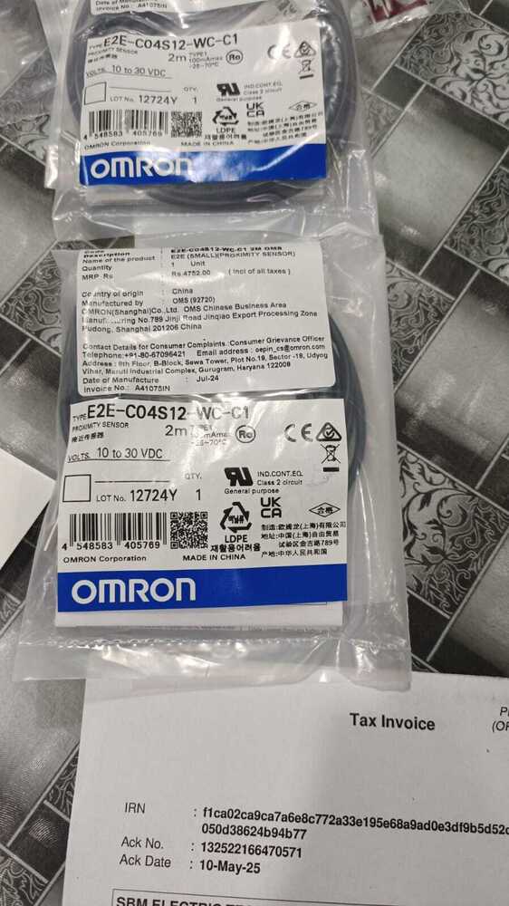 OMRON PROXIMITY SENSOR 10 TO 30VDC, E2E-C04S12-WC-C1 2M
