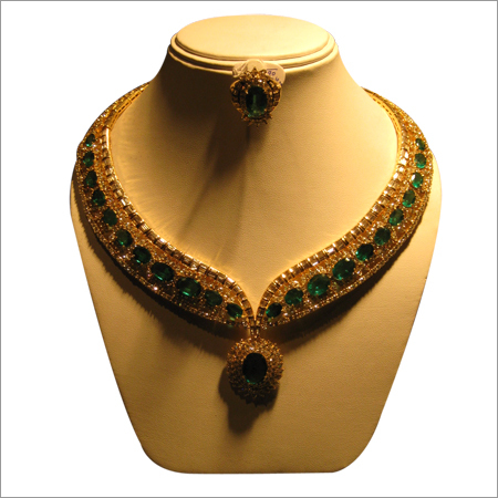 Stone Beaded Jewelry - Gemstones & Gold, 16-18 Inches, Green | Elegant Design, Handcrafted Necklace Set with Gemstone Accents