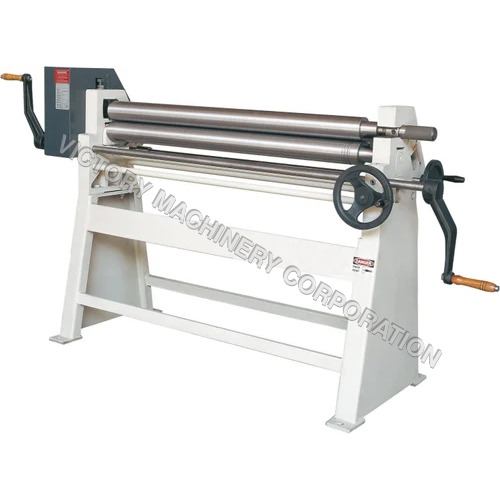 Bending Roll Machine - Automatic Grade: Automatic