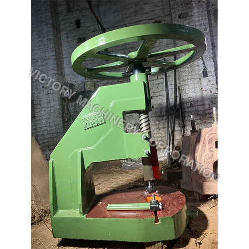Single Body Fly Press - Capacity: 1 Ton