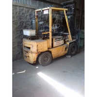 Fork Lift 3 Ton Capacity - Application: Construction