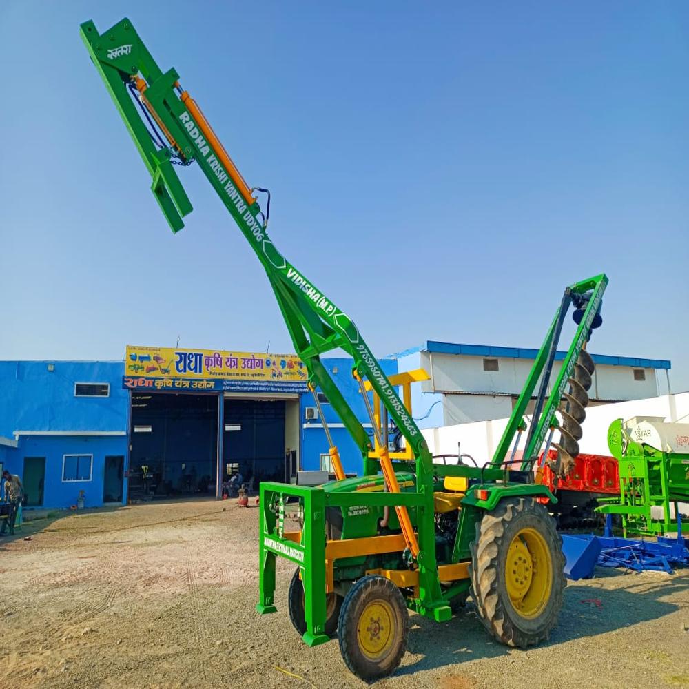 Tractor Pole Erection Machine / Gadda Karne Wali Machine - Mounting Type: Bolt-on