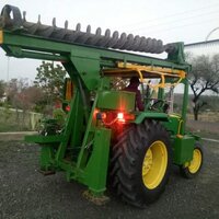 Tractor Pilling Machine - Automatic Grade: Semi-automatic