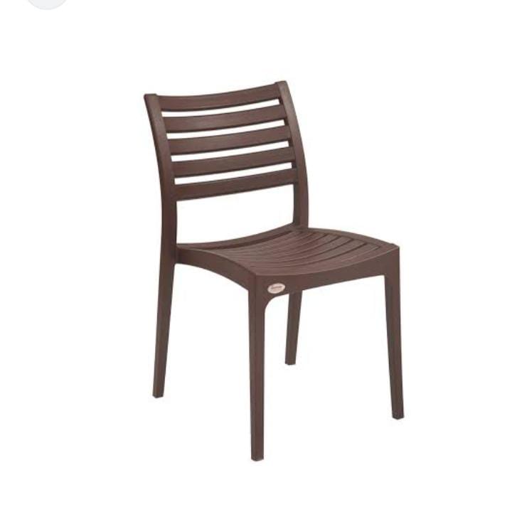 SUPREME OMEGA CHAIR